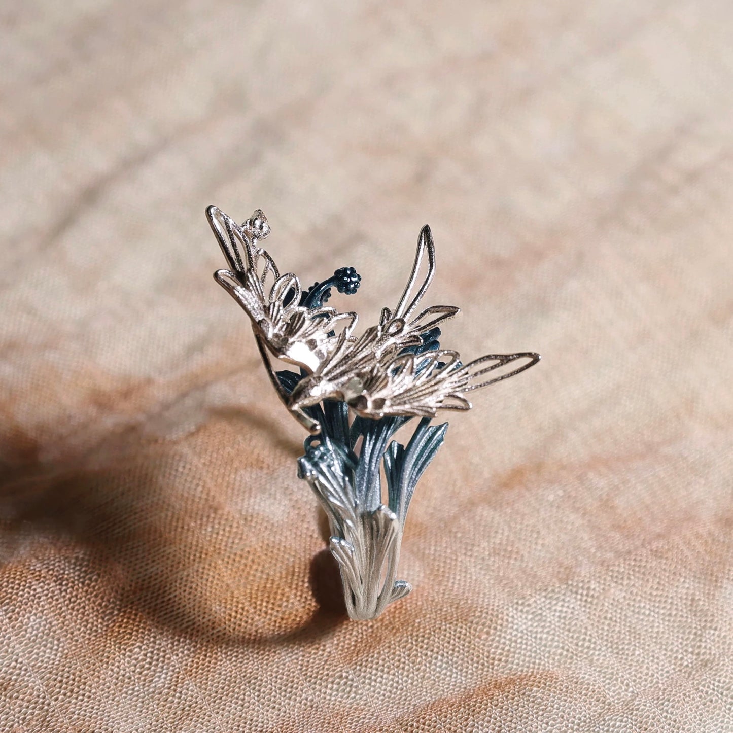 Swallow Homecoming Silver Ring – Sterling Silver Adjustable Statement Ring