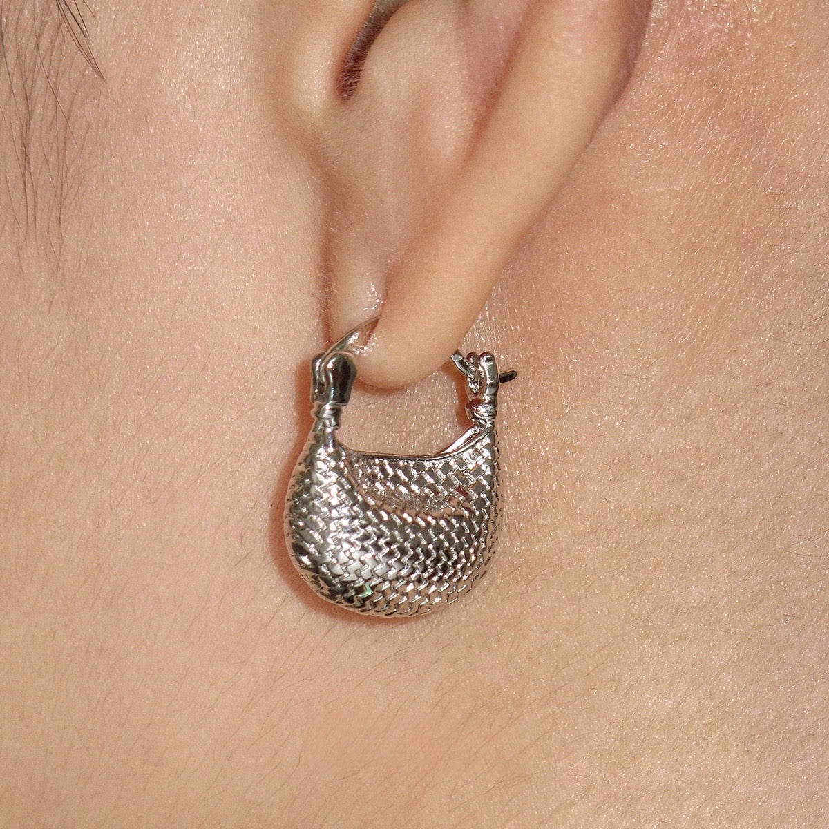 Frontbenchers Earrings – Silver Mini Bag Hoops