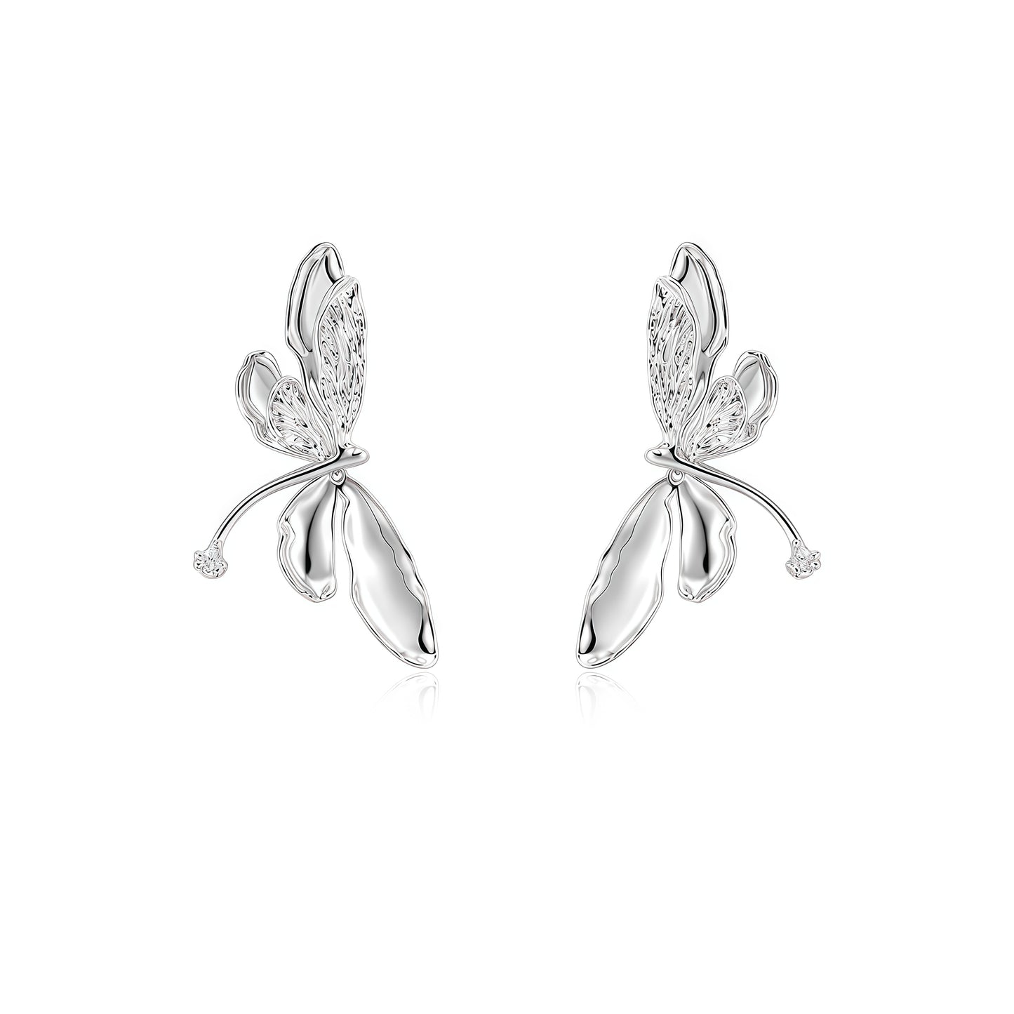 Dragonfly Wing Earrings – Silver Sculptural Elegance