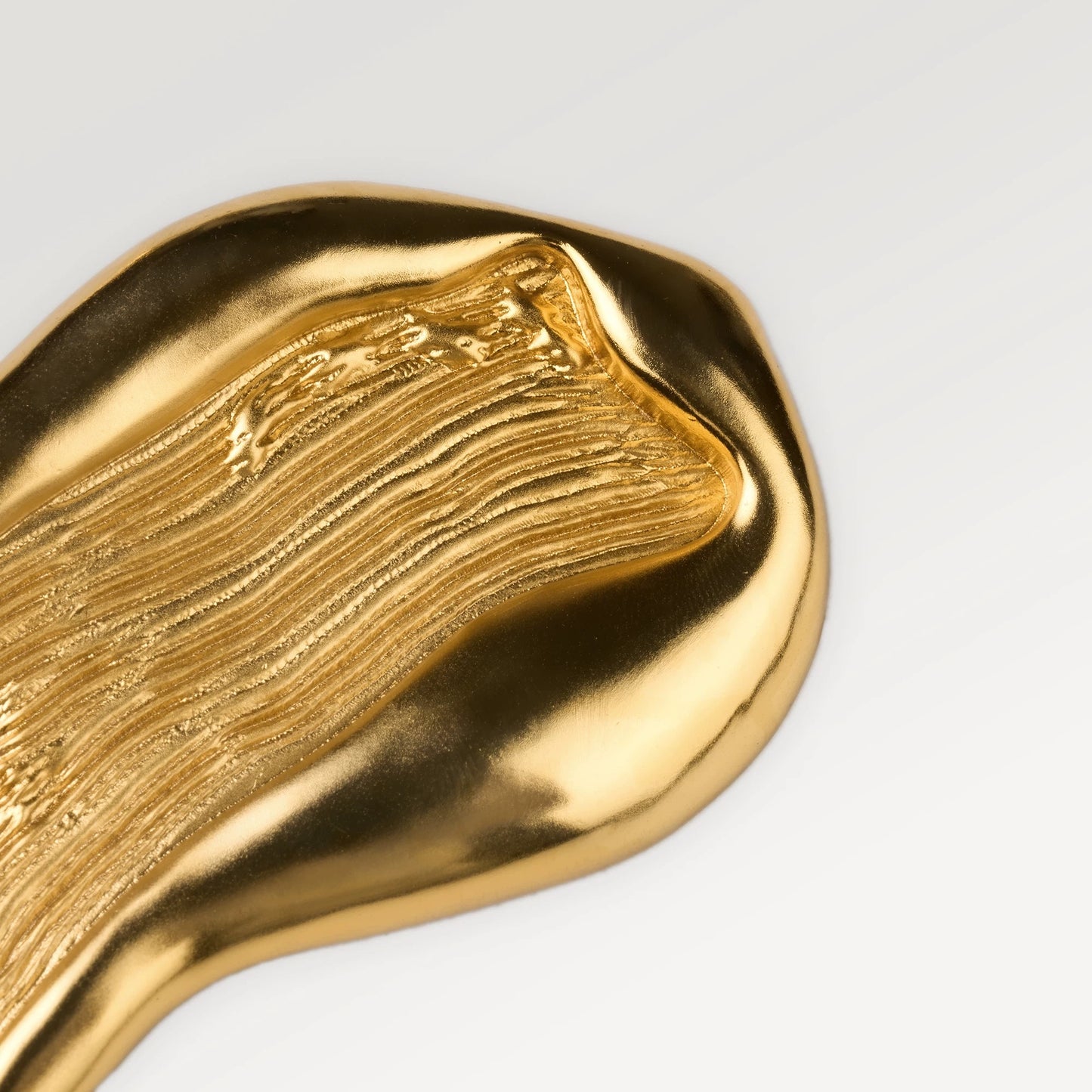 Abstract Brushstroke Pearl Brooch – Gold & Silver