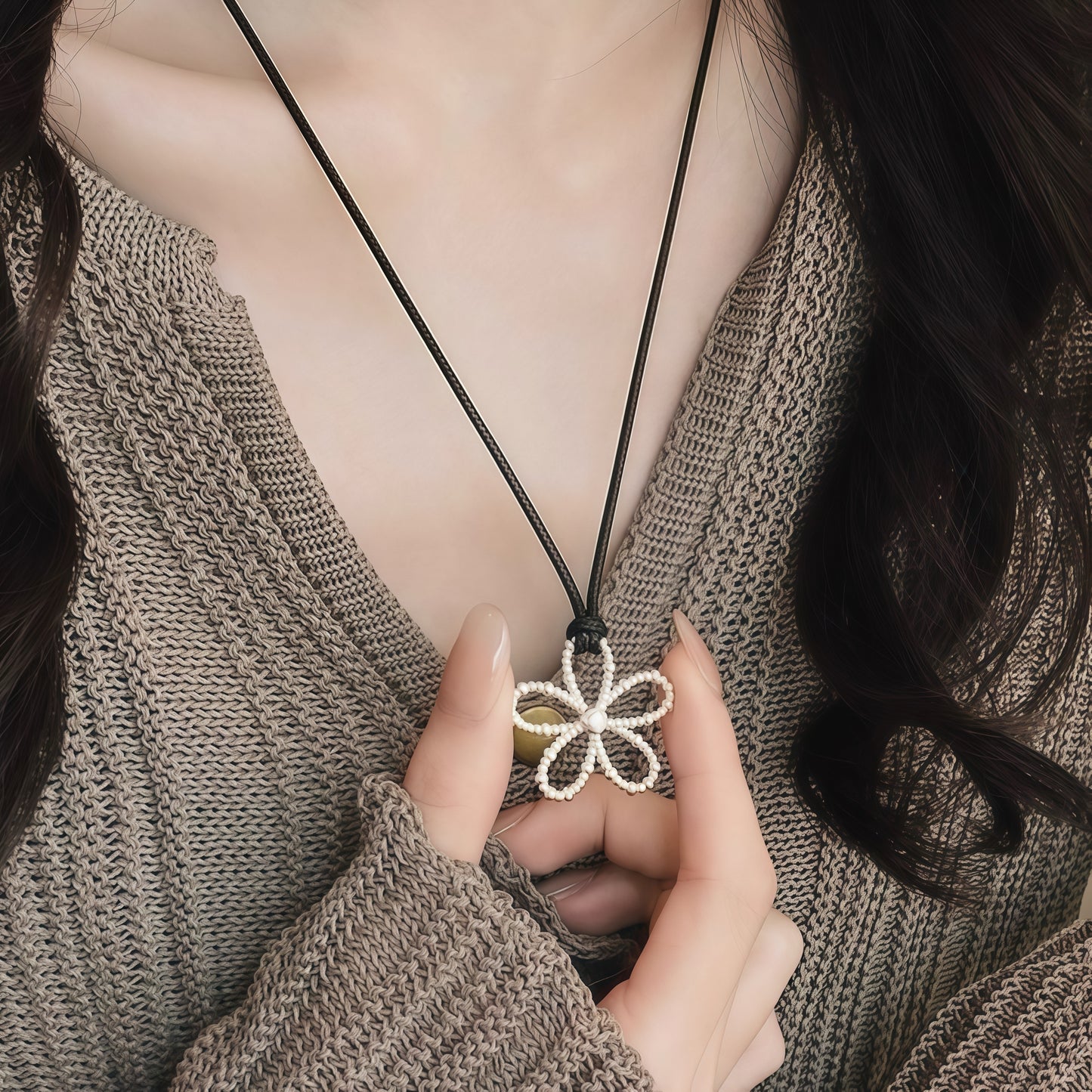 Dewdrop Blossom Silver Pendant Necklace