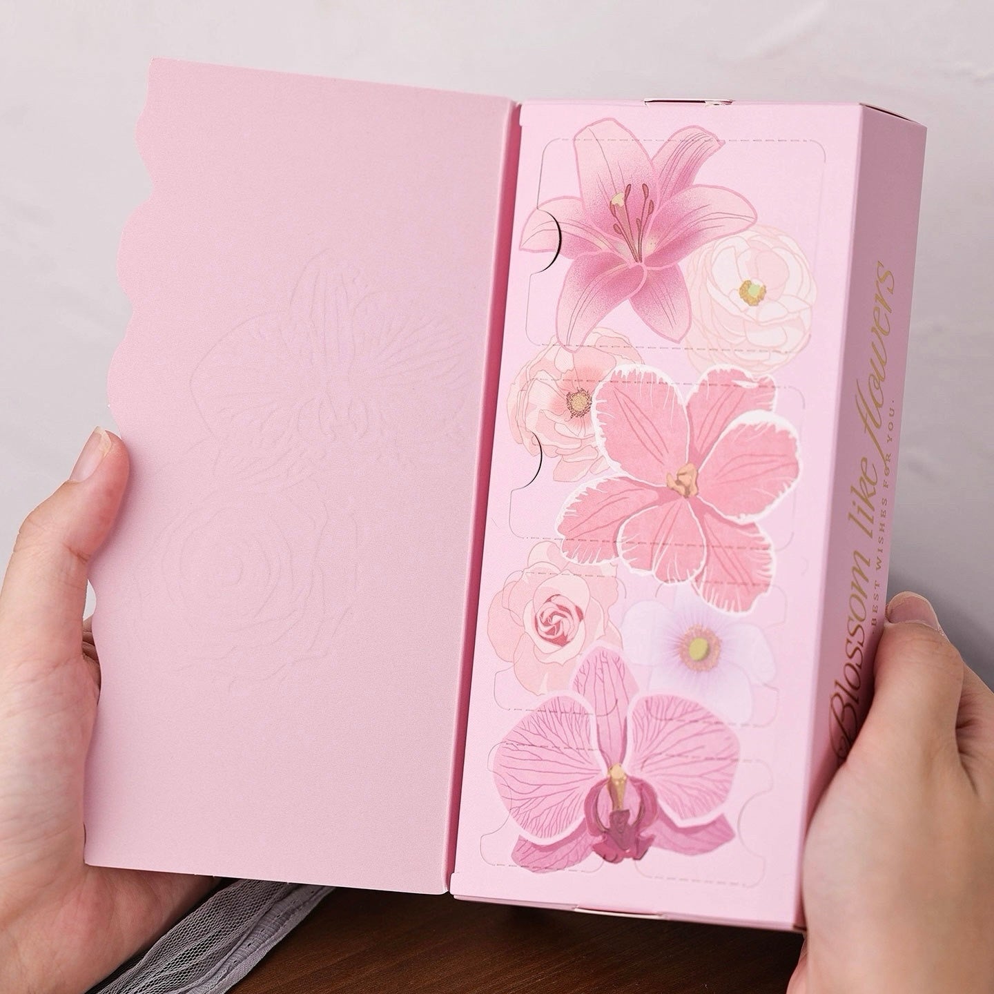 2025 Advent Calendar — Blossom Like Flowers