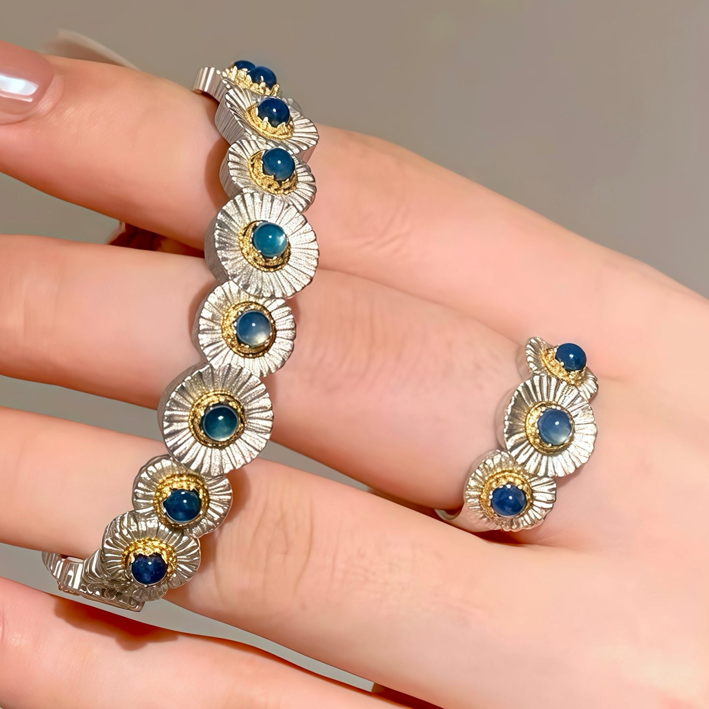 Celestial Bloom-ring och armband