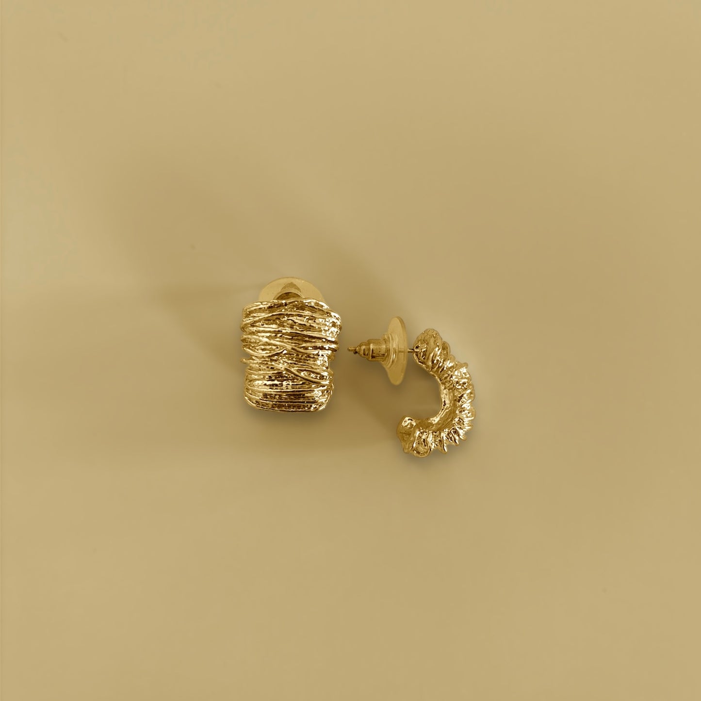 Entangled Earrings – Where Chaos Meets Beauty