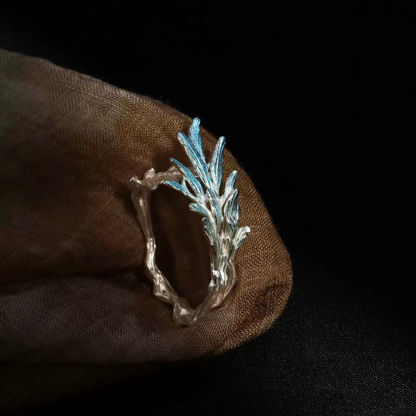 Ethereal Leaf Ring – Sterling Silver with Iridescent Blue Accents