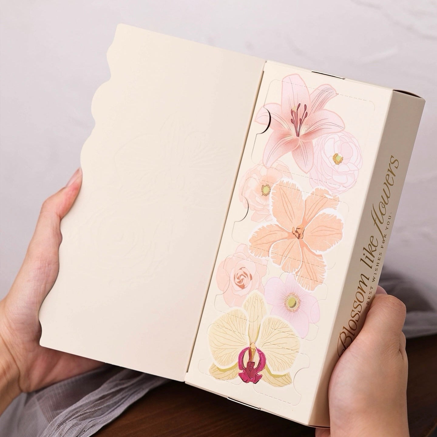 2025 Advent Calendar — Blossom Like Flowers