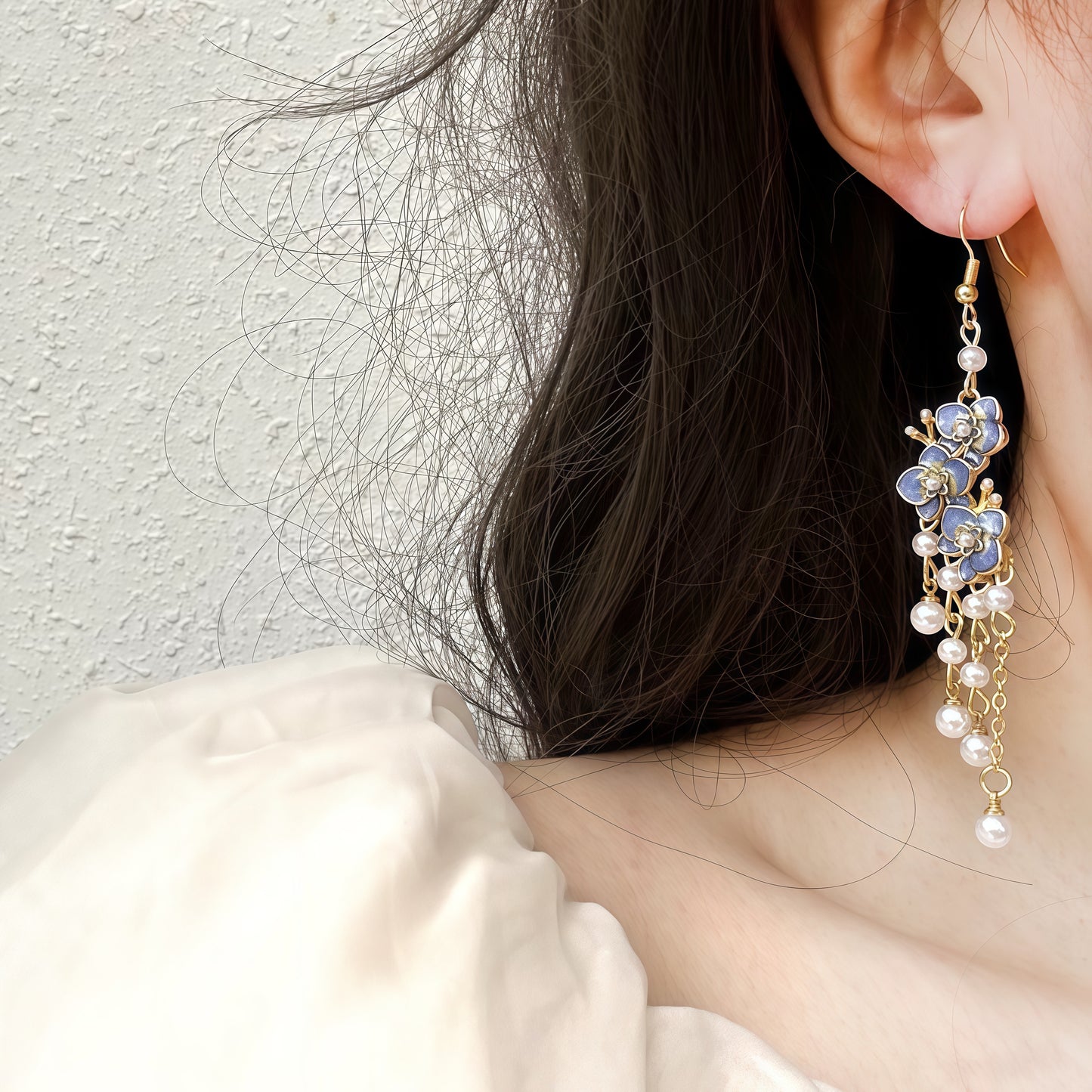 Orchid Rain Earrings – Blooming Elegance with Pearls and Golden Drizzle