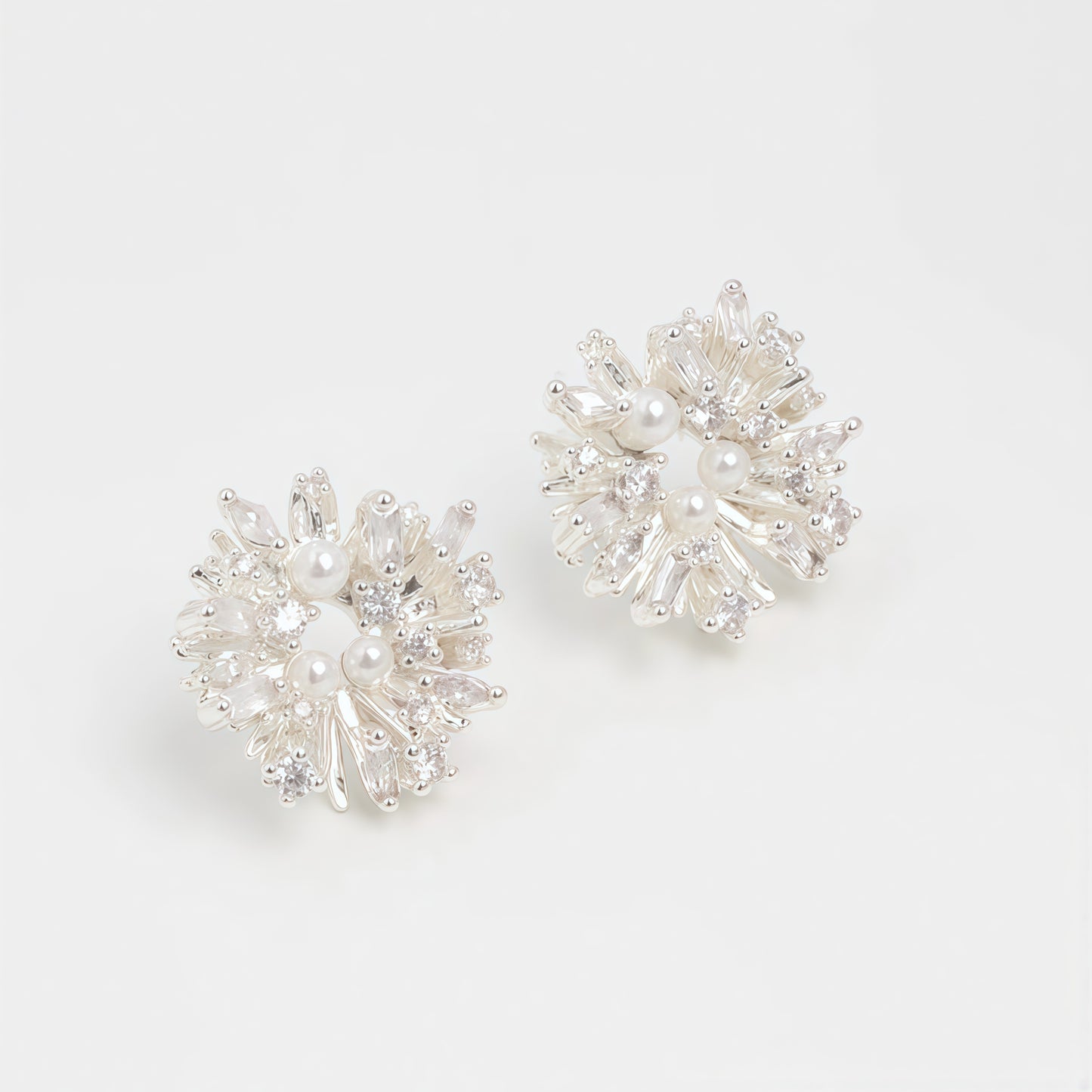Snowflake Pearl Earrings