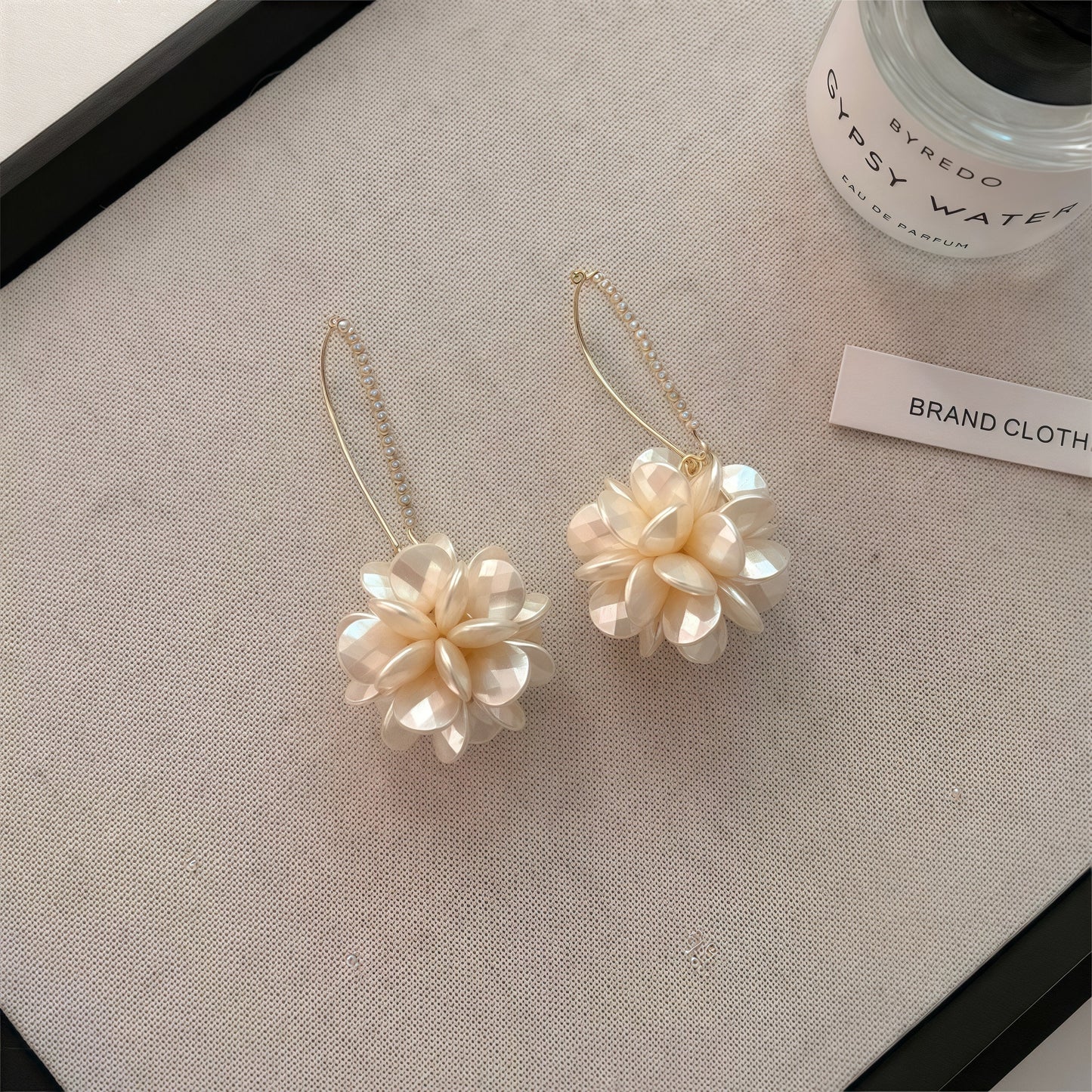 Golden Bloom Earrings – Petal Perfection in Every Detail