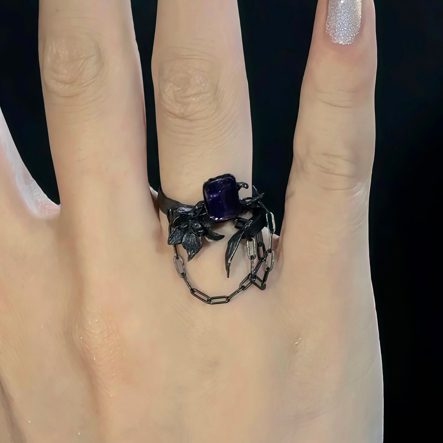 Midnight Orchid Chain Ring – Gothic Floral Elegance