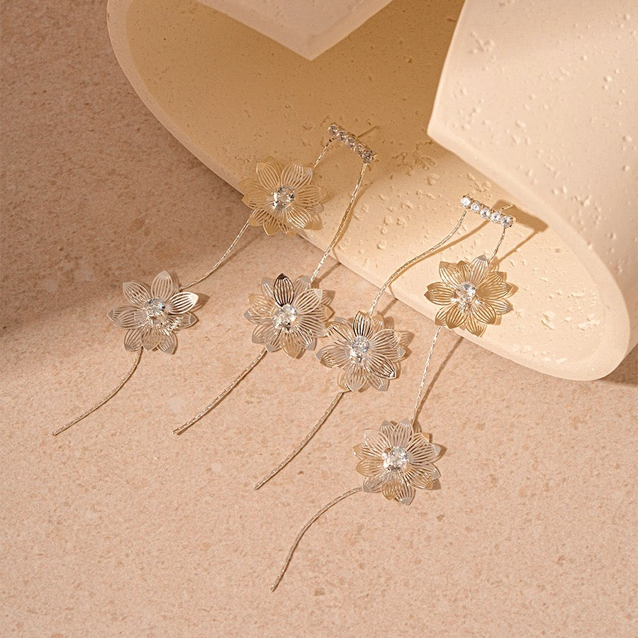 Three Petal Dance Earrings