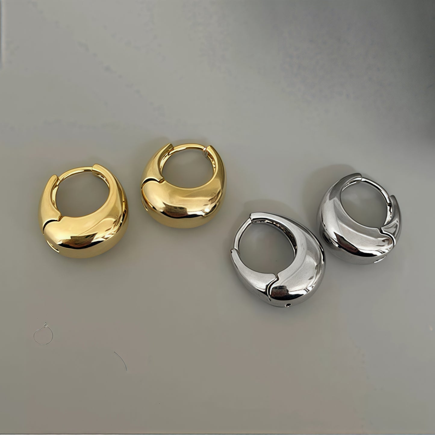 Sculpted Shine Chunky Hoops