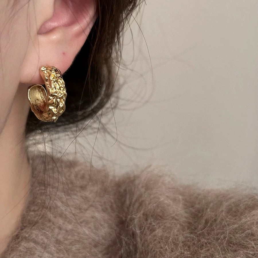 Sleek Wave Hoop Earrings