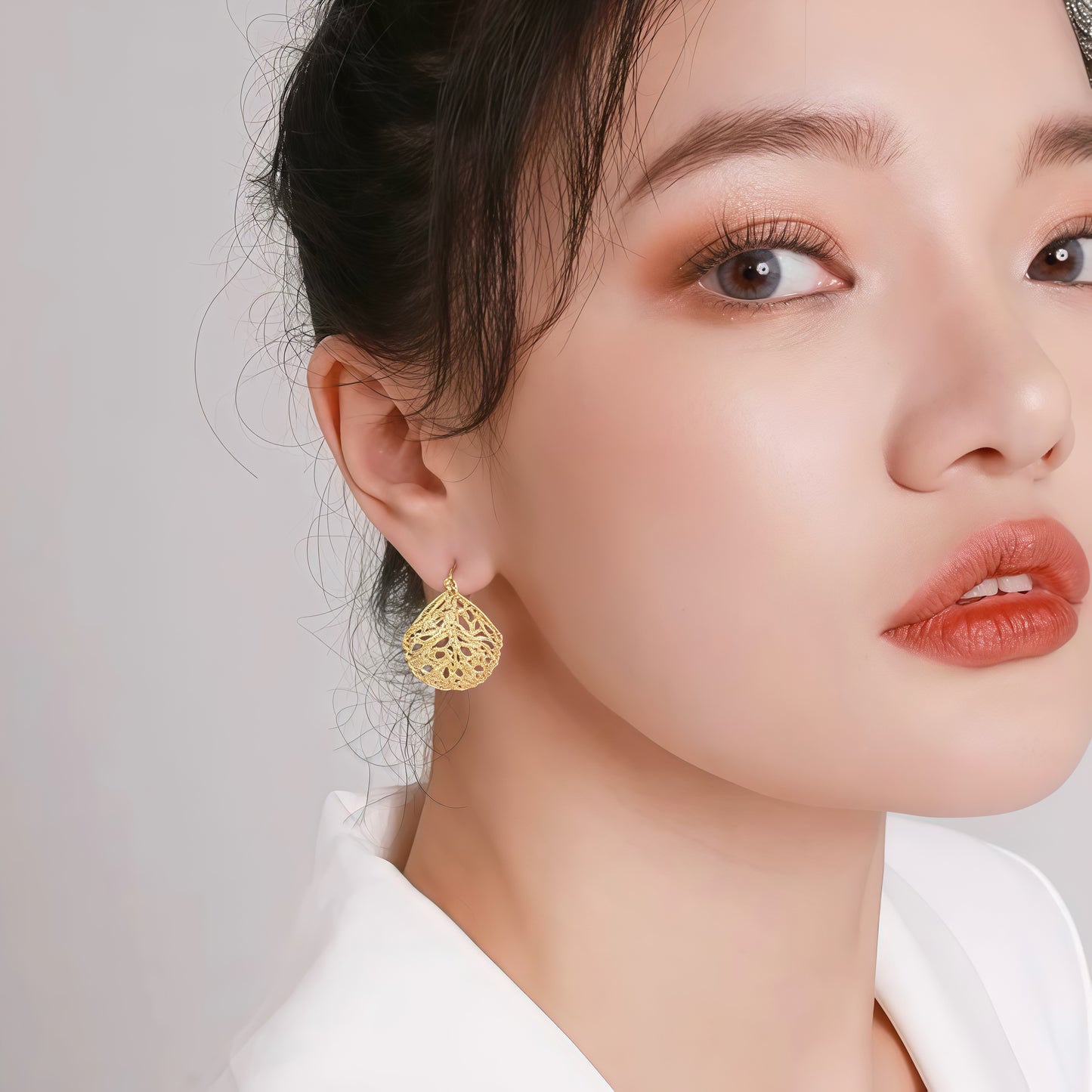 Whispering Vines Hoop Earrings