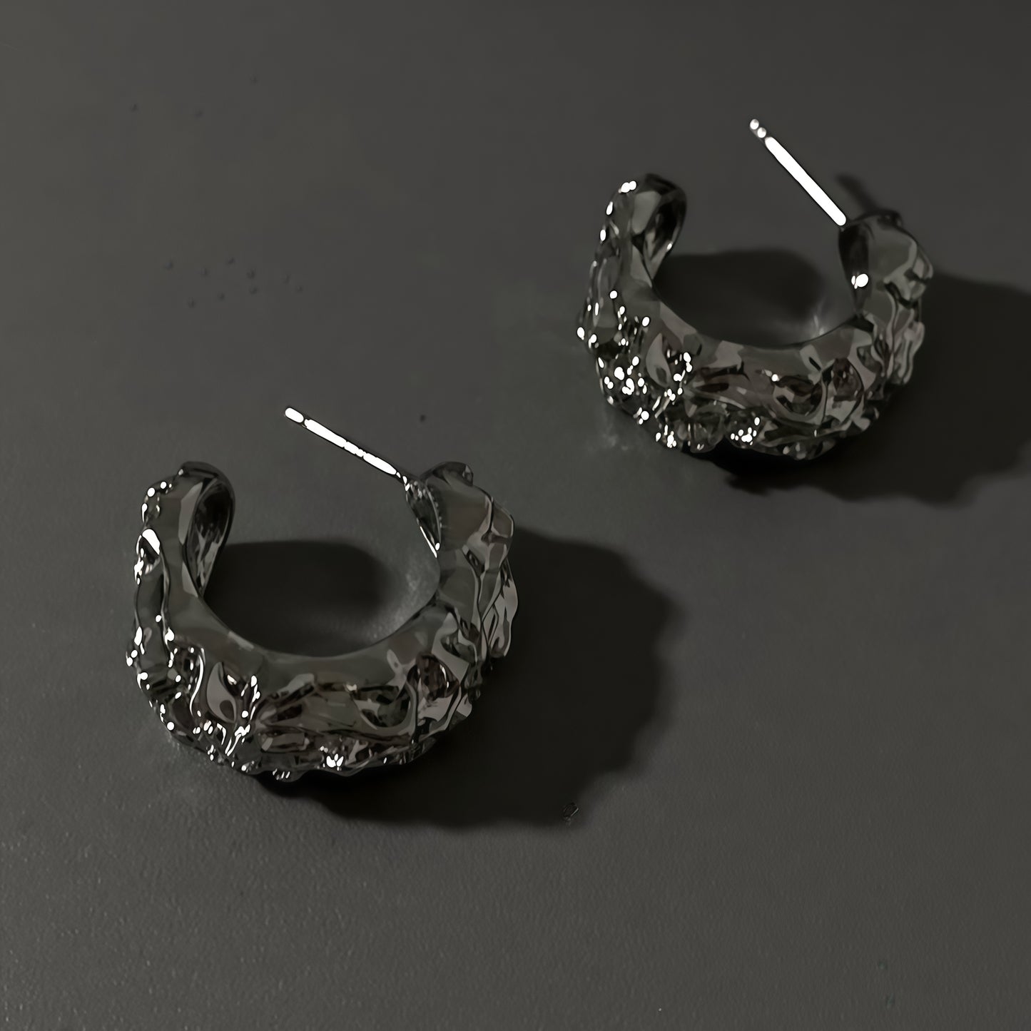 Sleek Wave Hoop Earrings