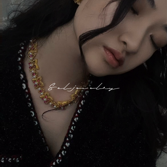 Scarlet Bloom Necklace
