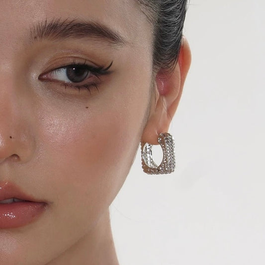 Skulpturerede Shine Hoops – Sølv