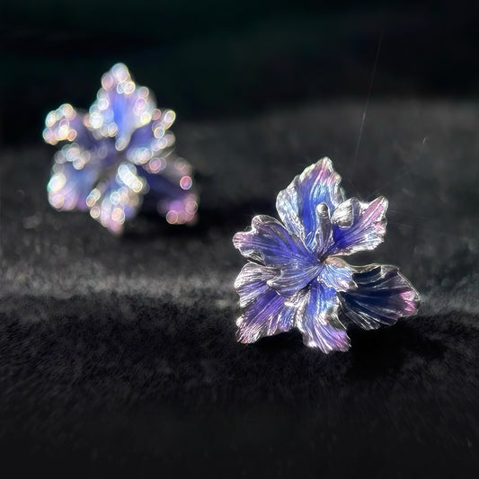Midnight Bloom Earrings – Aurora Petal