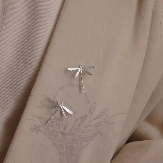 Dragonfly Whisper Brooch — Made to Order (15-Day Craft)