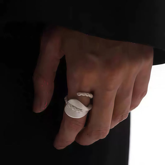 Whispering Leaf Ring